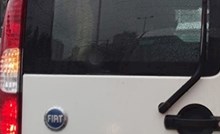 Netko u Zagrebu markerom dodaje jednu riječ na automobile marke Fiat, prilično je smiješno
