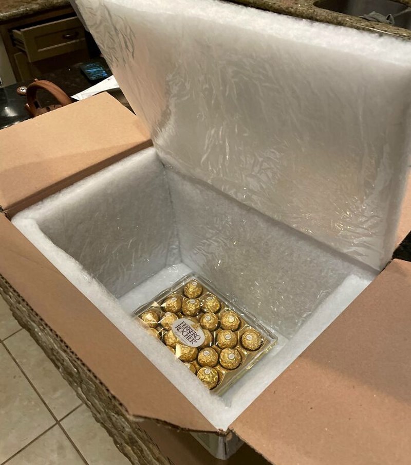 15 Ferrera i dvije tone plastike