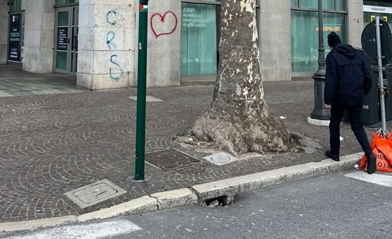 U Trstu su uveli nove semafore za pješake s tri svjetla, što mislite kako bi ovo prošlo u Hrvatskoj?