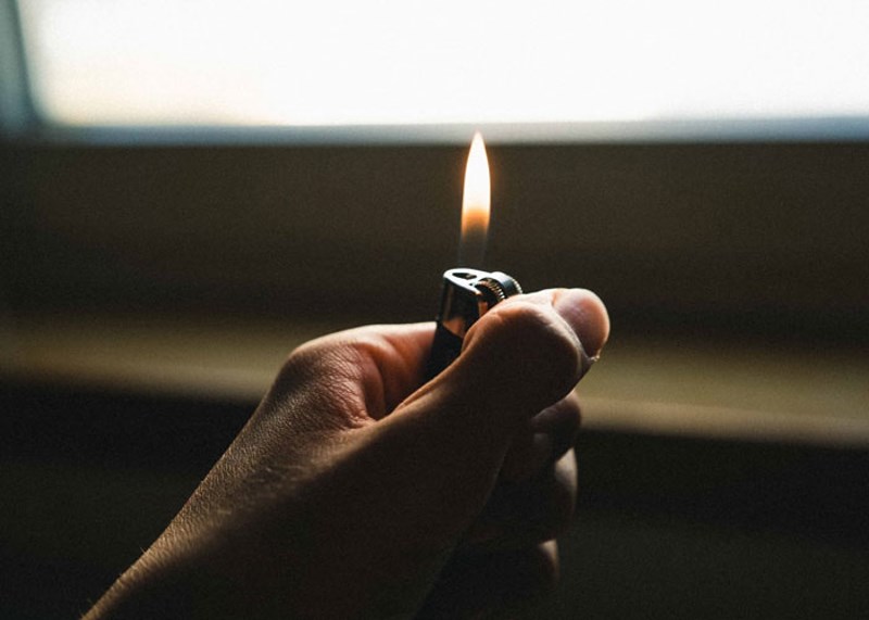 Upaljač je izumljen prije šibice