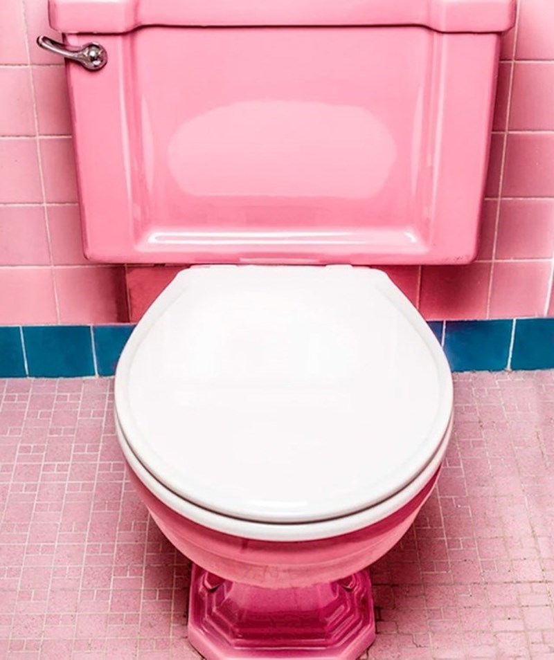 Daska za WC se treba spustiti zajedno s poklopcem svaki put kad puštate vodu