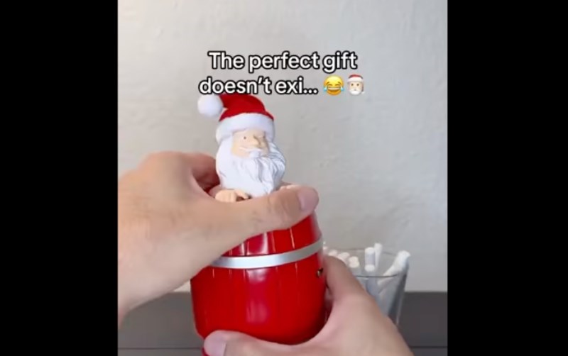 Ako tražite savršen božićni poklon kojim ćete nasmijati dragu osobu, imamo hit za vas!