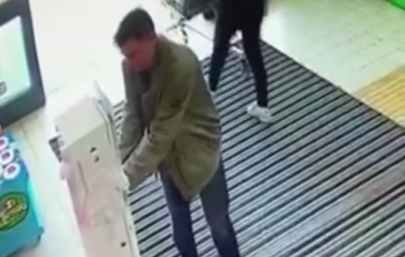 Ponovno se dijeli jedna od najboljih snimki nastalih u koroni, sjećate se ove legende?