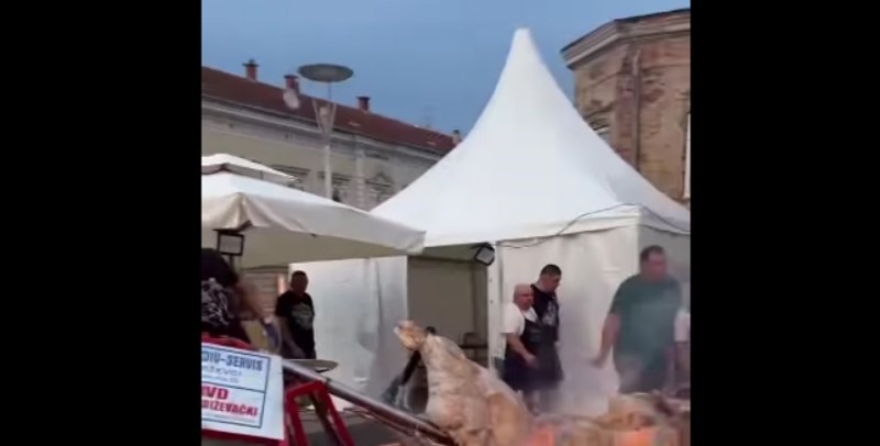 Ekipa u Križevcima je pekla vola na ražnju, video se širi mrežama brzinom munje