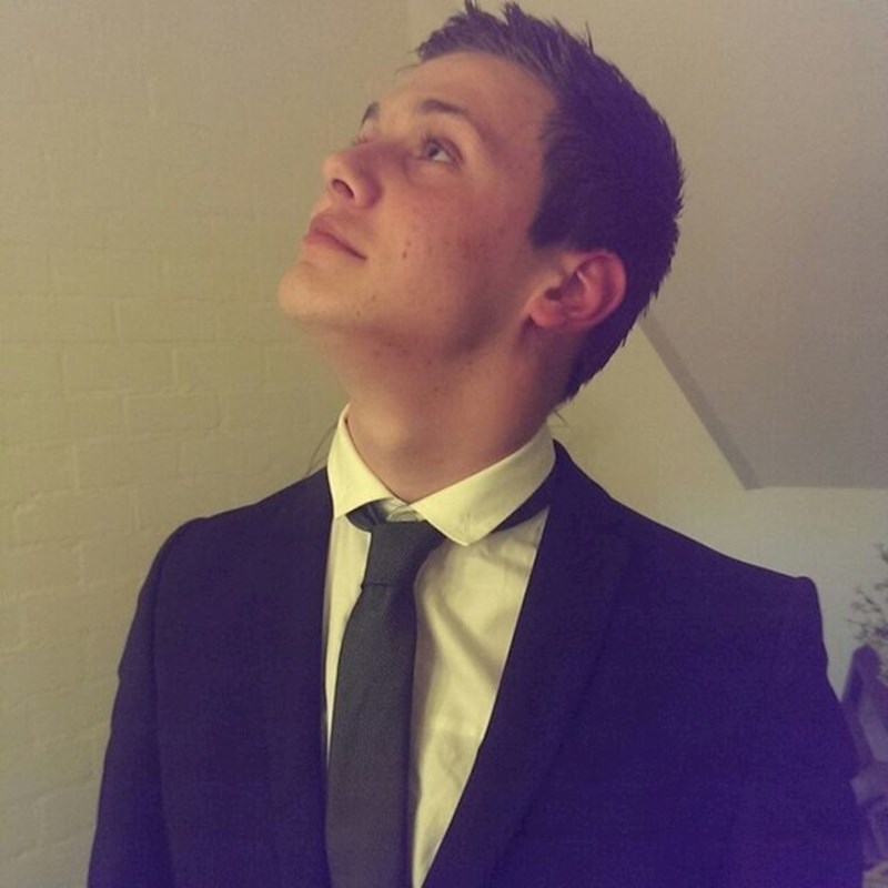 Ovaj tip jako želio posjetiti sunčanu Australiju, ali je završio u snježnoj Kanadi. Kako se to moglo dogoditi? Milan Schipper kupio je kartu za Sydney. Ispostavilo se da u Kanadi postoji grad s istim imenom. Prvi je put shvatio da nešto nije u redu kad je sletio u Toronto za presjedanje.