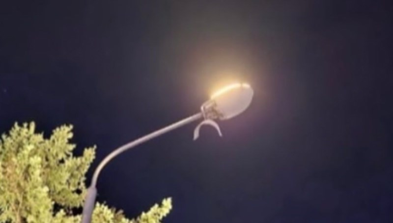 U Beogradu se pokvarila javna rasvjeta, način na koji su je majstori popravili obilazi regiju