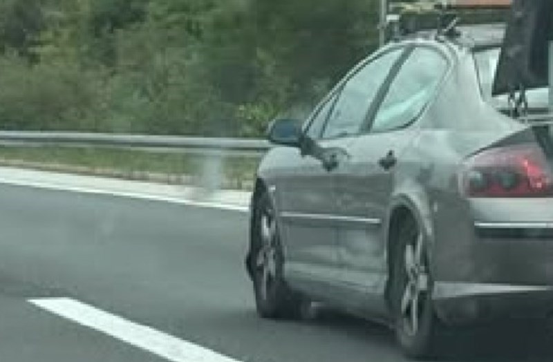 Prizor s autoceste zgrozio je Hrvatsku, morate vidjeti što je tip prevozio u otvorenom prtljažniku