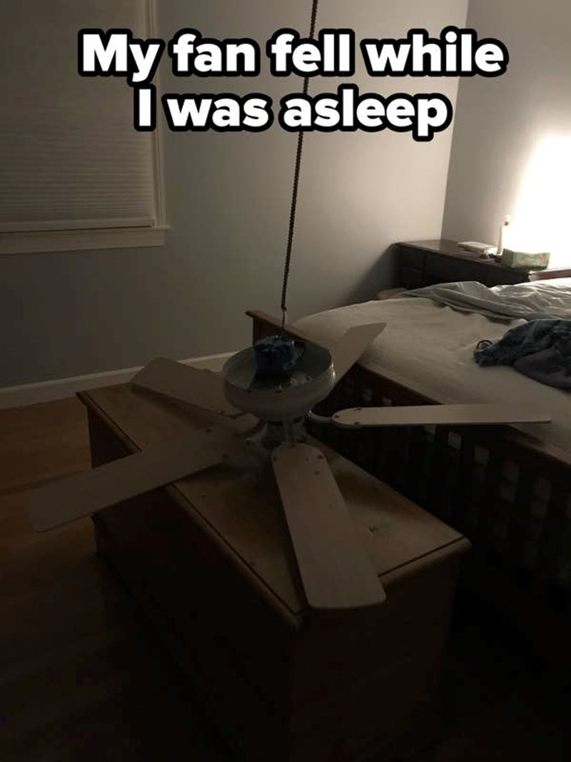 Stropni ventilator se srušio dok je spavao