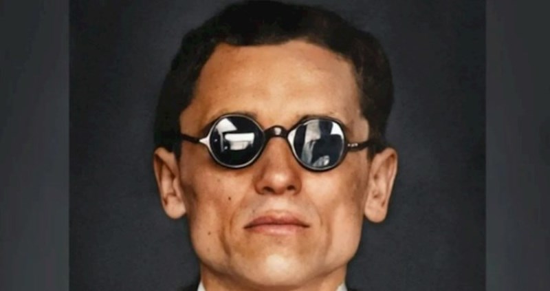 Na ovoj fotki nalazi se jedan jako poznati Hrvat kojeg svi znate, možete li pogoditi tko?