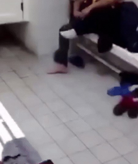 ulazak pod tus...:)))...