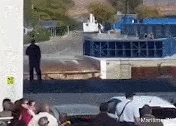 ne juri...:)))...pricekaj malo...