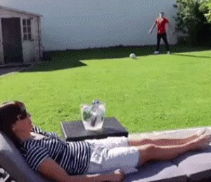 kada napucas zenu...:)))....