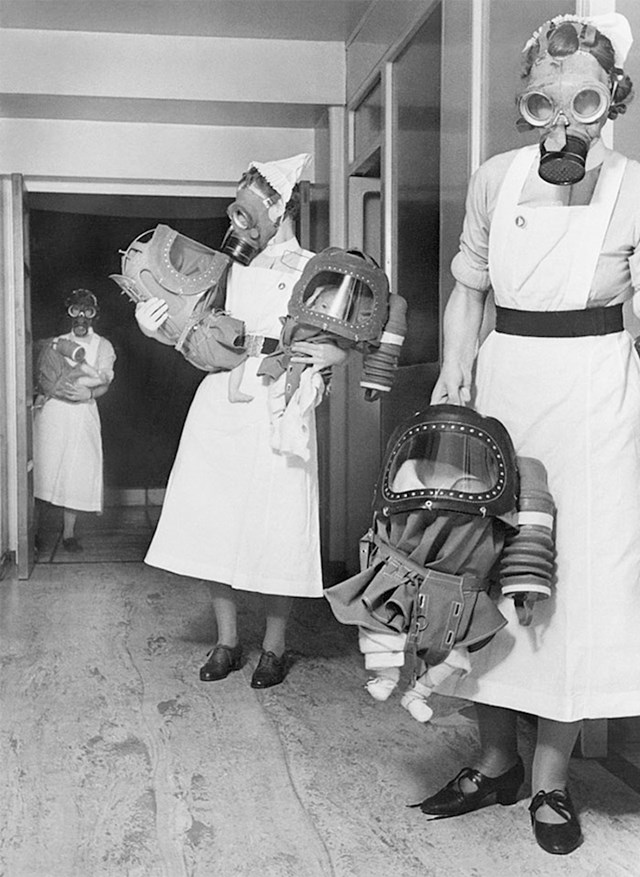 Gas maske za bebe iz Drugog svjetskog rata