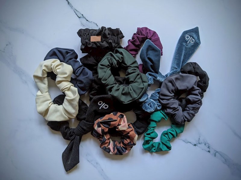 "Gumice za kosu se gube brže nego čarape u pranju. I onda se jedan dan sve pojave u nekoj ladici"