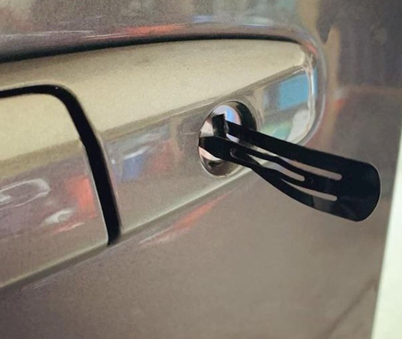 "Kolegina 10-godišnjakinja je pokušala otključati auto kako je vidjela na filmovima"