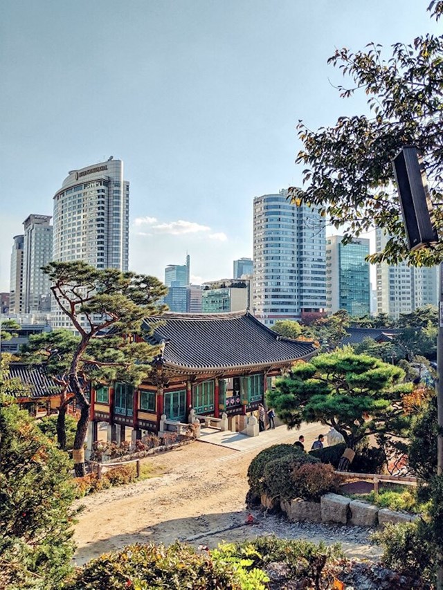 Spoj povijesne, tradicionalne Koreje i one moderne