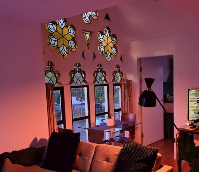 Ovo je 1800. bila crkva, a danas je apartman u Londonu