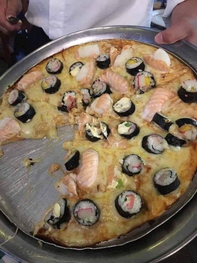 3. Malo drugačija pizza s plodovima mora