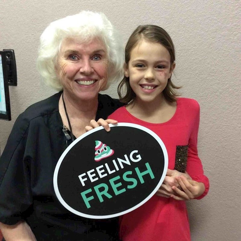 Ova sjajna doktorica ima pun zid nasmiješenih pacijenata!