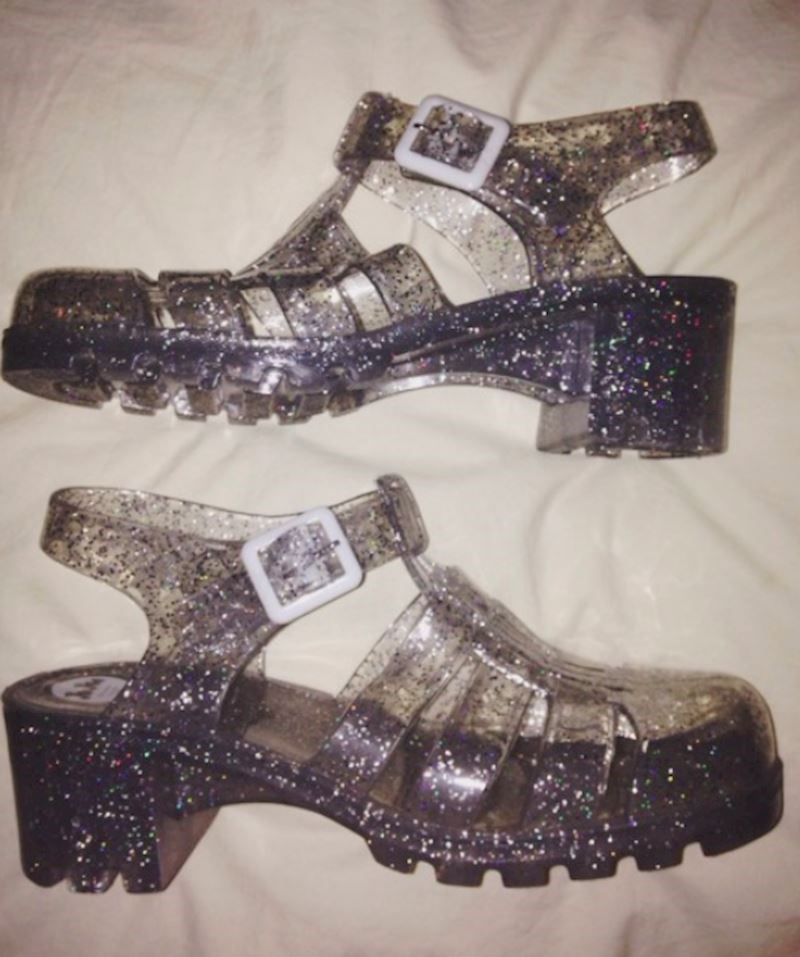 Za ovo se nadamo da se nikad neće vratiti! Čak ih ni Asos nije uspio progurati prošle godine. Ima nade za ovaj svijet