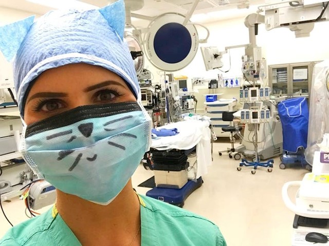 Tko bi se bojao ičega pored ovako drage medicinske sestre?