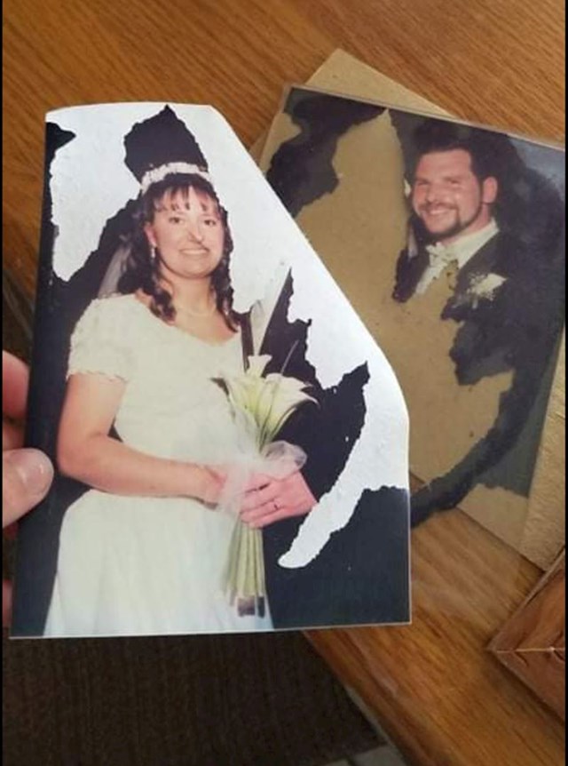 "Nedavno razvedena teta se rješavala starih slika. Ovako se iskidala slika s vjenčanja dok je vadila iz okvira..."