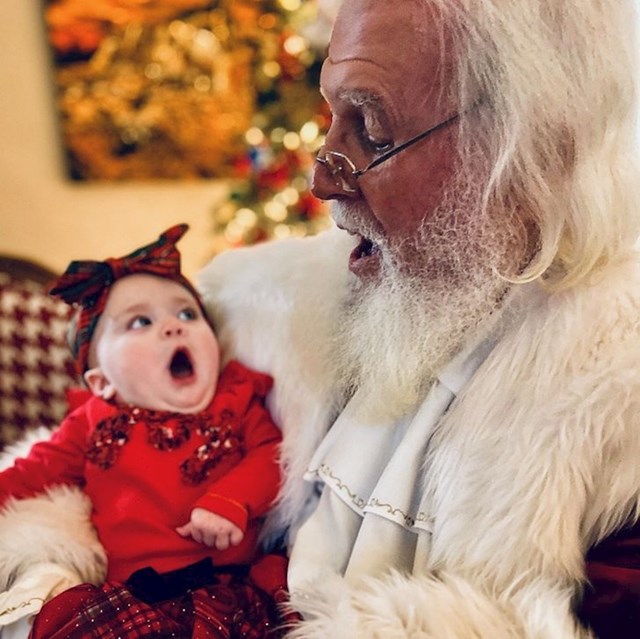 "Moje dijete prvi put upoznaje Djeda Božićnjaka"