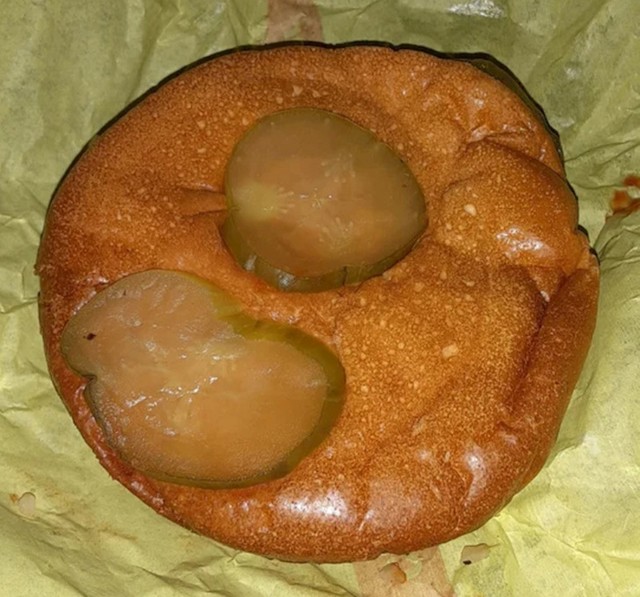 5. Bilo je toliko teško otvoriti sendvič...