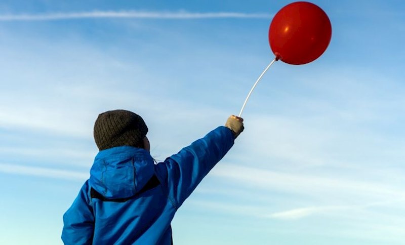 Baloni na plastičnim štapovima