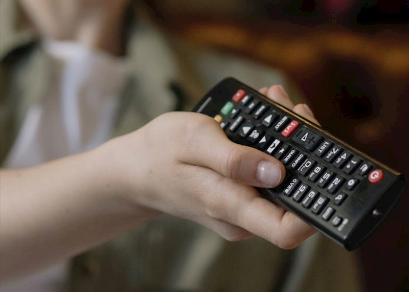 "Sin (6) se vratio od prijatelja izbezumljen. Njegovi roditelji su pred njima gledali porniće..."