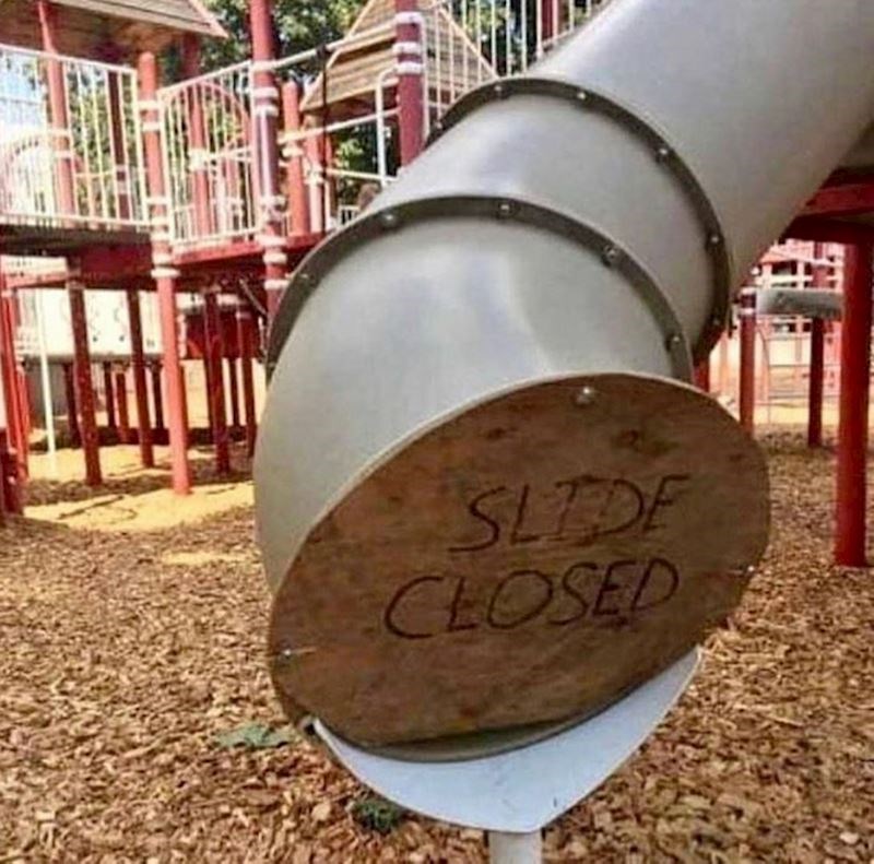 Zar ovo ne bi trebalo ići na početak?