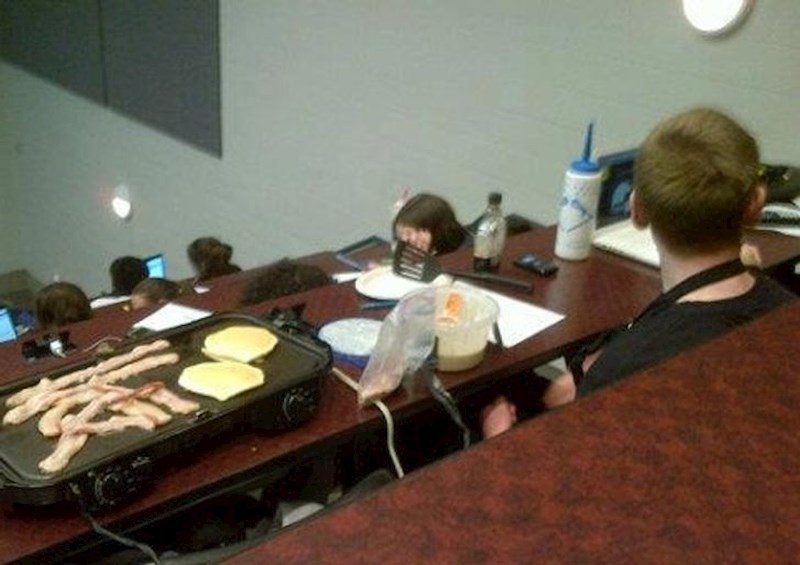 Kada ne preskačeš jutarnja predavanja, ali ni doručak