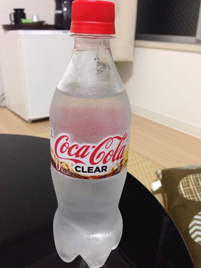 Bistra Coca Cola kupljena u Osaki