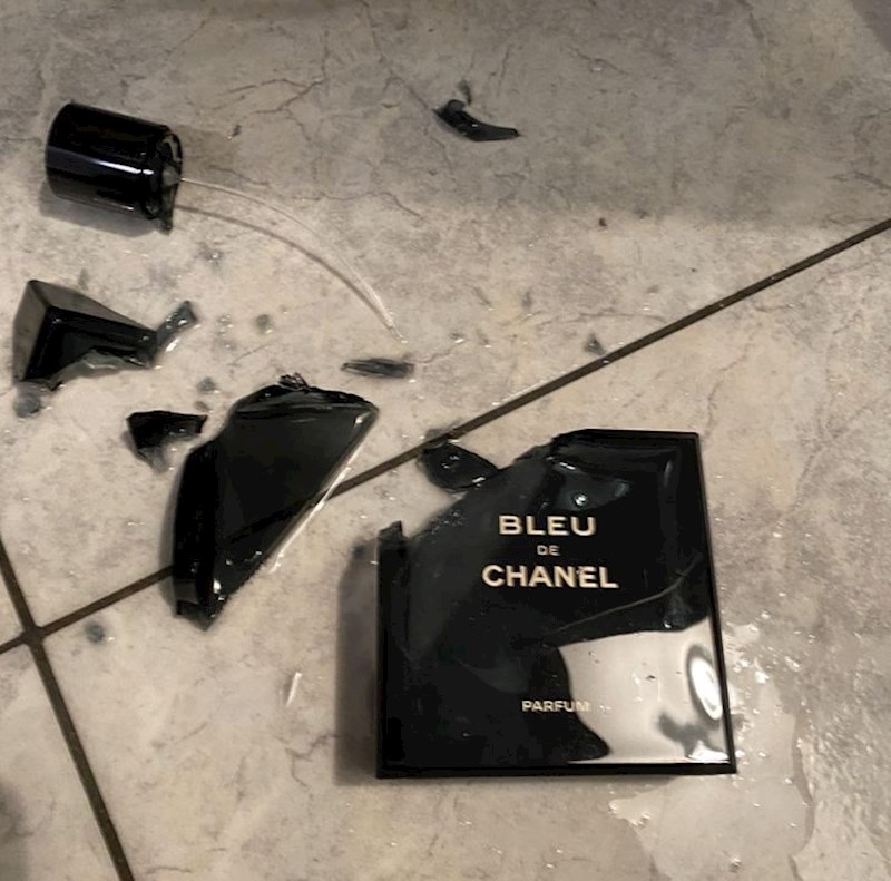 "Krasno! Sad mi WC miriše kao noćni klub..."