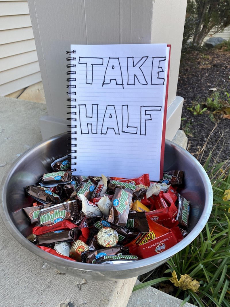 Pa sistem baš i nema logike, kad bolje razmislimo...