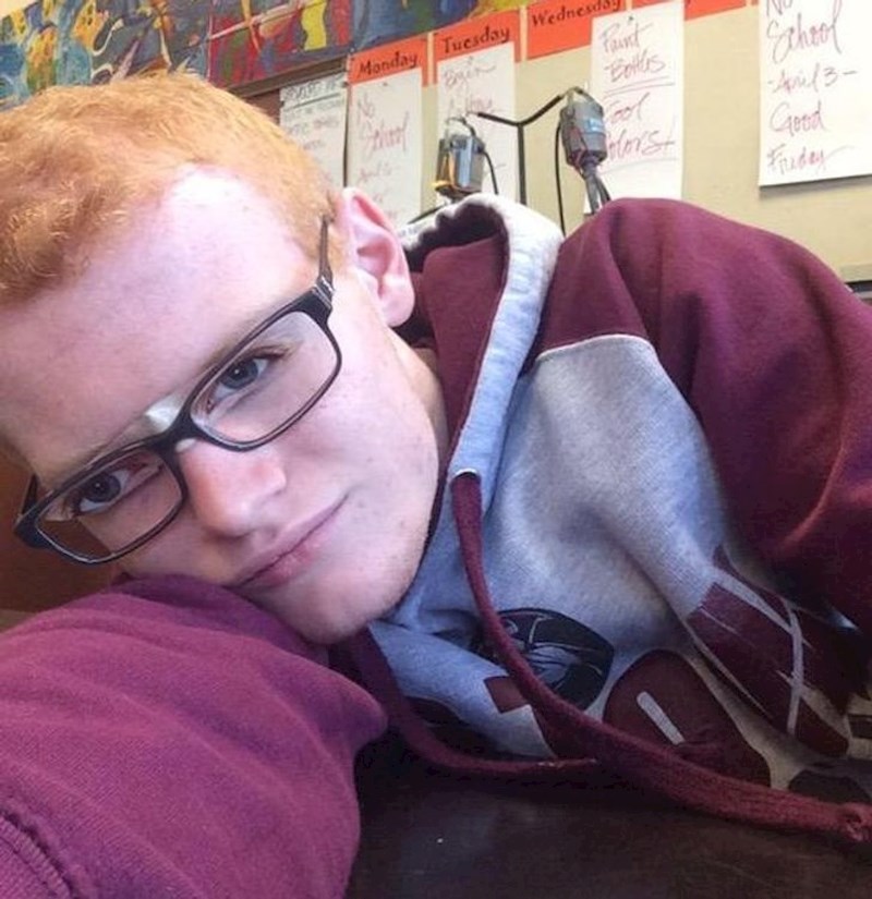 Kako prespavati online nastavu bez da vas uhvate