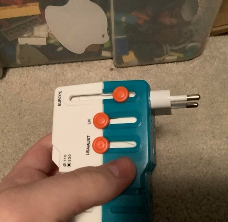 Adapter koji će se prilagoditi svim vrstama utičnica