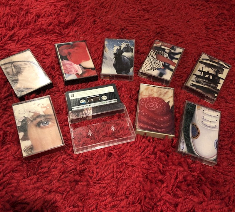 11. "Moja mama je za cover kazeta rezala fotke iz časopisa"