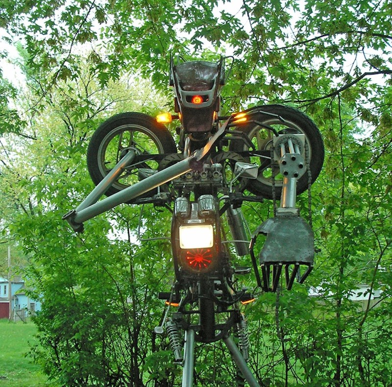 Navodno je uživo još fascinantniji!