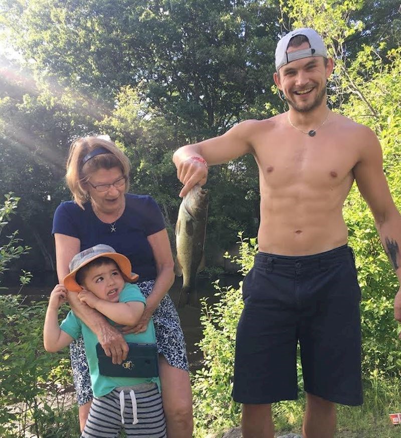 "Sin me molio da ide na ribolov s ujakom"