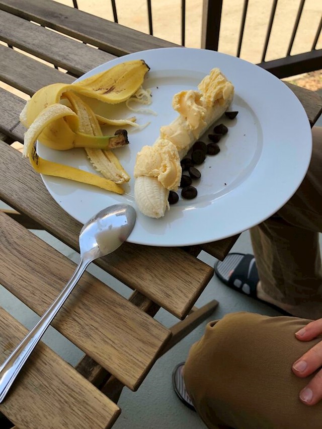 Desert i dekoracija