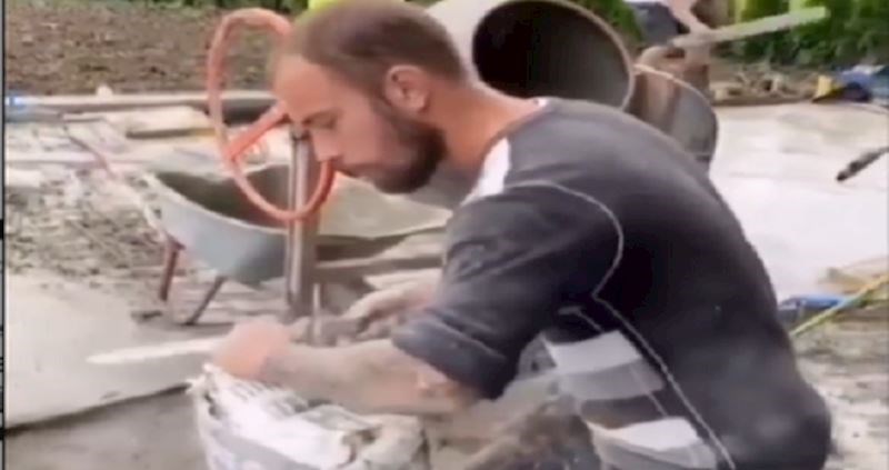 Bauštelac postao hit urnebesnom parodijom na poznatog Instagram kuhara Salt Baea