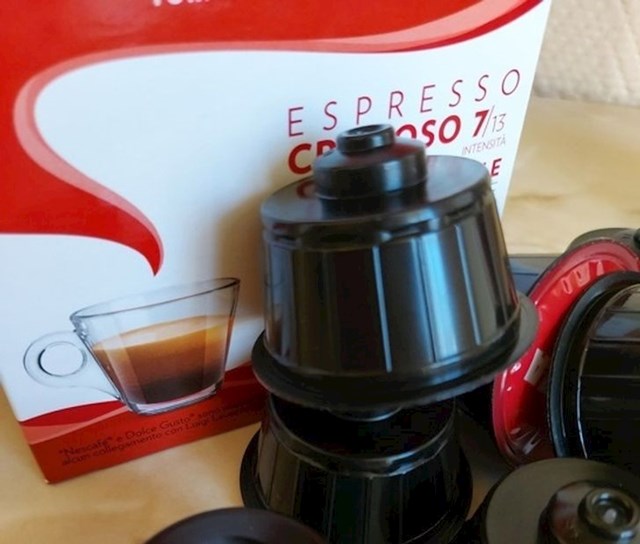 Plastične kapsule za aparate za kavu