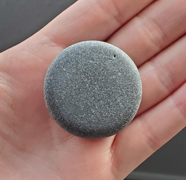 Jeste li ikad vidjeli ovako pravilan kamenčić?