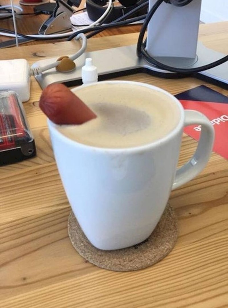 Kada nemaš čime promiješati kavu