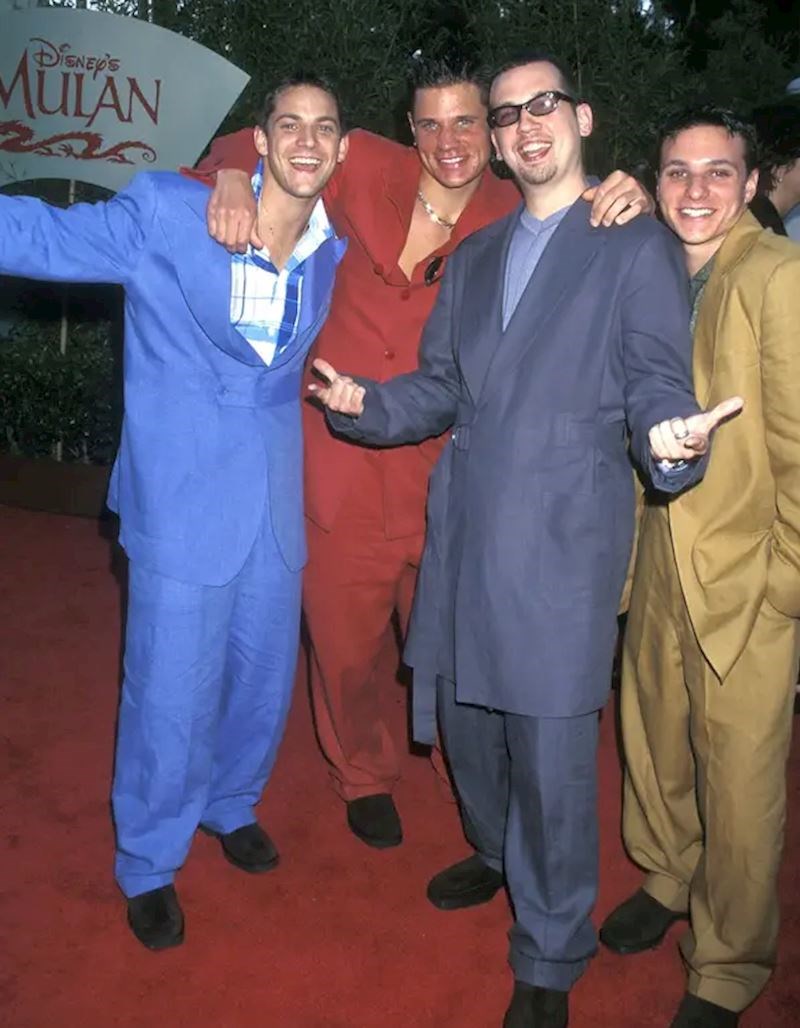 Dobro, sva oversized odijela, ne samo sjajna