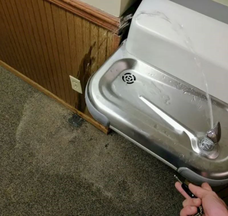 Točno na utičnicu!