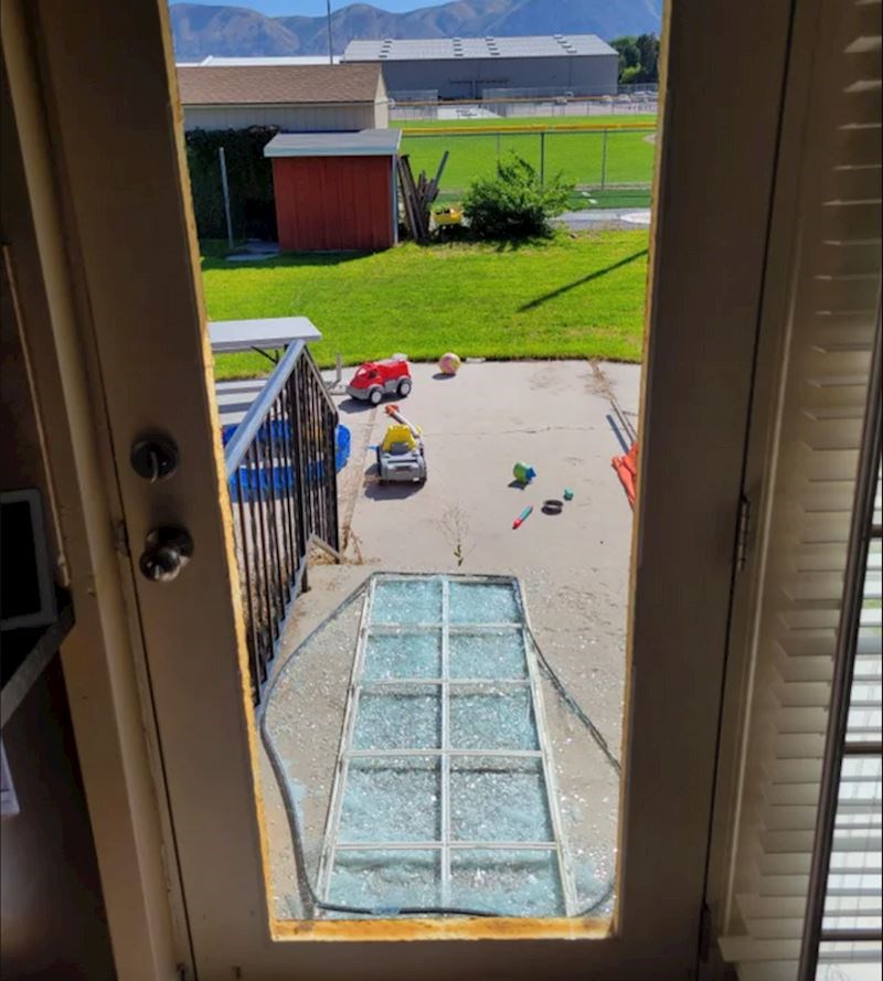 Samo sam htjela očistiti staklo