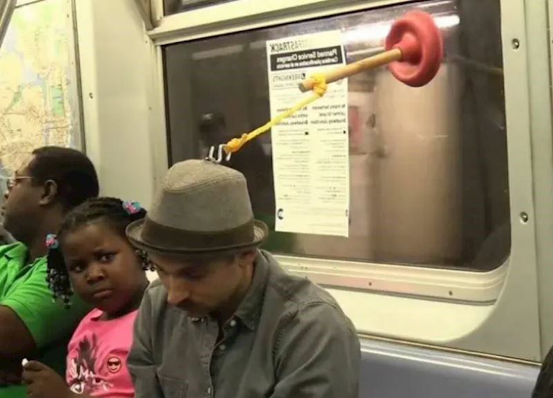 Kada ne znaš tko ti glavu nosi