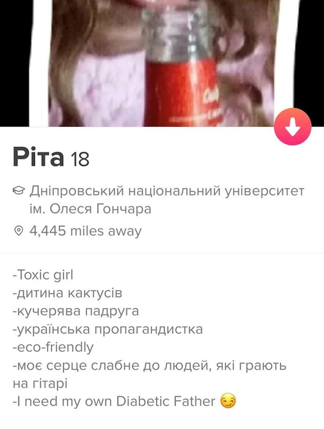 Inače, cura ne zna engleski i koristila je prevoditelja. "Diabetic father" je trebao biti "sugar daddy"...